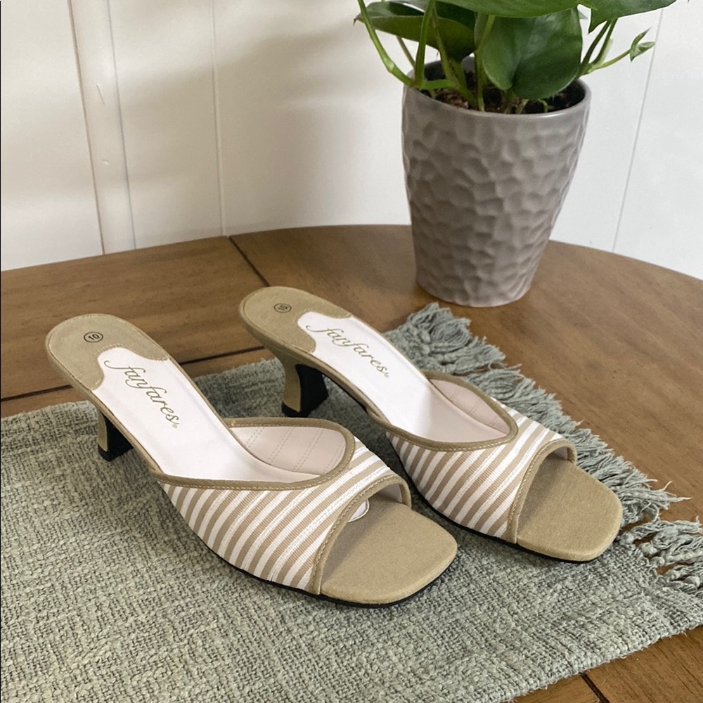 Fanfares Kitten Heel